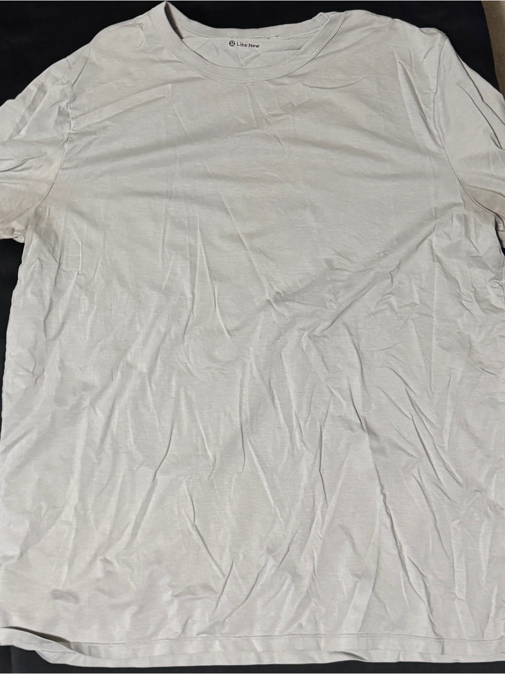 lululemon athletica Men’s Short Sleeve Grey